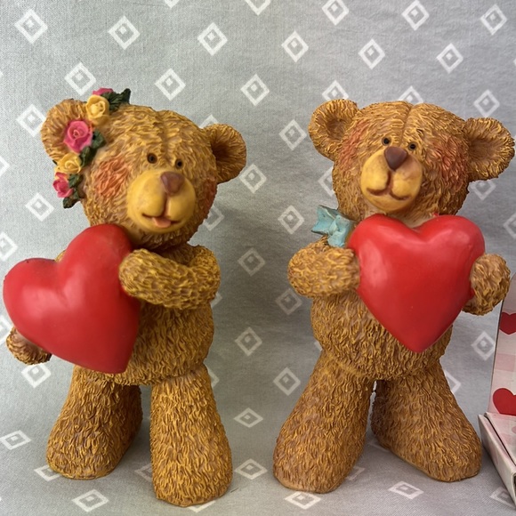 Valentine’s Day Bears - Picture 4 of 8